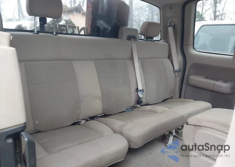 2004 Ford F-150 Stx/Xl/Xlt from USA, damaged, VIN 1FTRX12W74NA06946